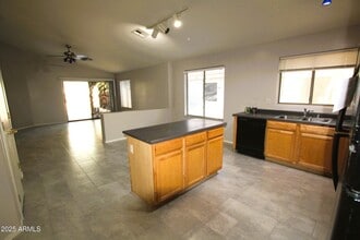14129 N 133rd Dr in Surprise, AZ - Building Photo - Building Photo