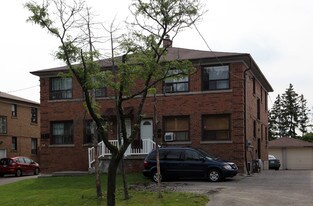 22-24 Leduc Dr Apartments