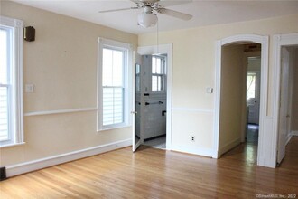 28 Cottage St-Unit -1 in New Haven, CT - Building Photo - Building Photo