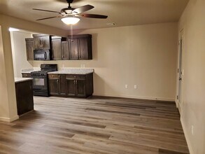 1000 Bluff View Dr, Unit 2 in Washington, UT - Building Photo - Building Photo