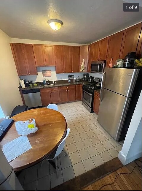 836 Huntington Ave, Unit 3 in Boston, MA - Foto de edificio - Building Photo