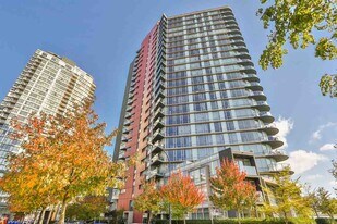 918 Cooperage Way in Vancouver, BC - Building Photo