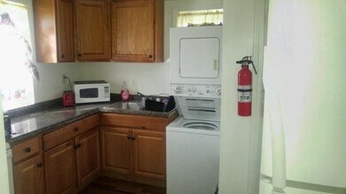 222 Doerzbach Ave in Sandusky, OH - Building Photo - Building Photo