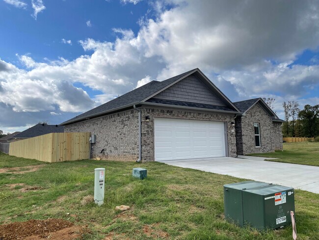 56 Green Timber Wy in Vilonia, AR - Building Photo - Building Photo