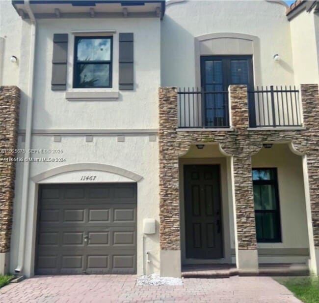 property at 11467 SW 238th St