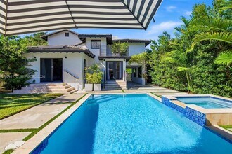 436 NE 88th St in El Portal, FL - Building Photo - Building Photo