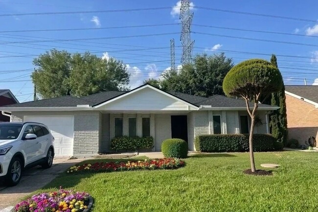 property at 11118 Stroud Dr