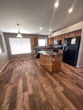 22427 N Van Loo Dr in Maricopa, AZ - Building Photo - Building Photo