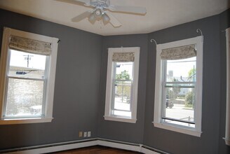 137 Belmont St-Unit -137 in Belmont, MA - Building Photo - Building Photo