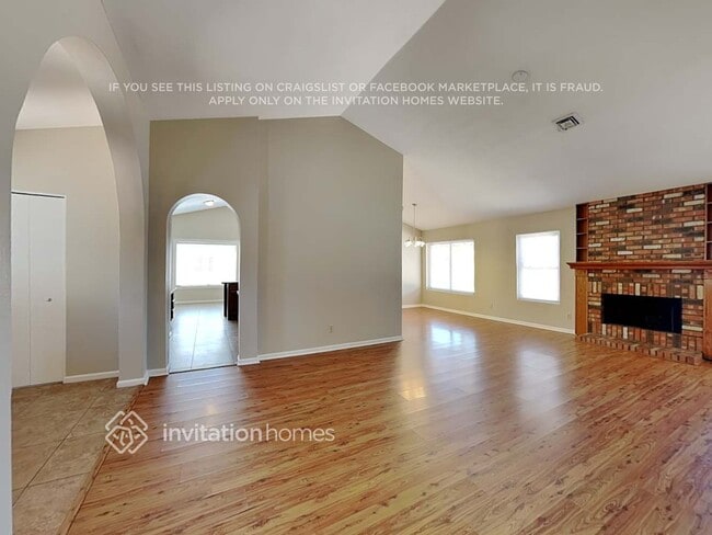 668 E Manor Dr in Chandler, AZ - Building Photo - Building Photo