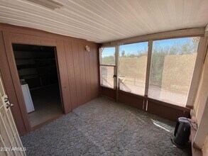 33401 N 224th Ave in Wittmann, AZ - Building Photo - Building Photo