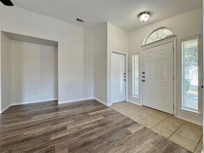 916 Gentry Dr in Leander, TX - Building Photo - Building Photo