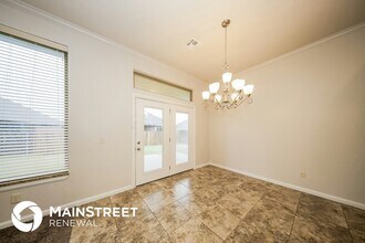 17016 Barcelona Dr in Oklahoma City, OK - Building Photo - Building Photo