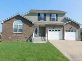1537 Apache Way in Clarksville, TN - Building Photo