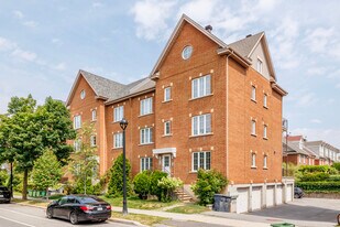 1737 Alexis-Nihon Boul in St. Laurent, QC - Building Photo