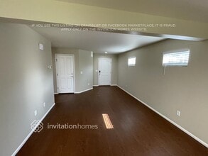 3524 Celebration Ave E in Fife, WA - Foto de edificio - Building Photo