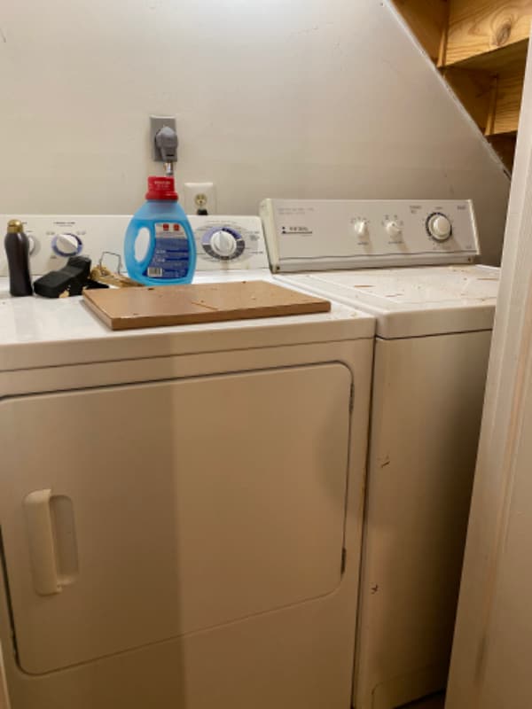 3039 Hickory Grove Ct in Fairfax, VA - Building Photo - Building Photo