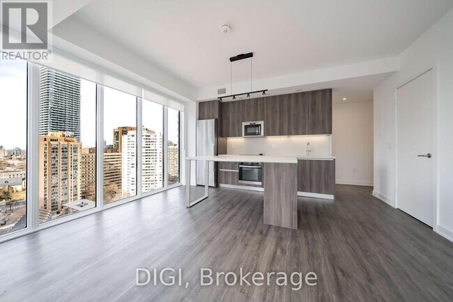 property at 8 Gloucester St