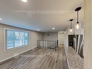 2936 S Mobile Way in Aurora, CO - Foto de edificio - Building Photo