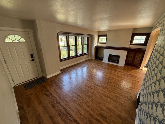 property at 1245-1245 N 46th St
