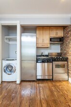 521 E 5th St in New York, NY - Building Photo - Building Photo