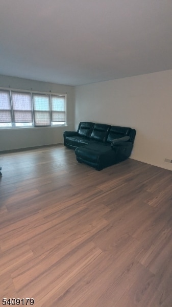 12 Colonial Dr in Bayonne, NJ - Building Photo - Building Photo