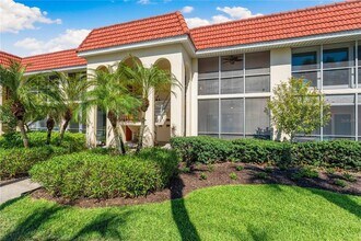 137 Avenida Messina in Sarasota, FL - Building Photo - Building Photo