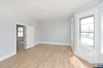 124 Tuers Ave in Jersey City, NJ - Building Photo - Building Photo