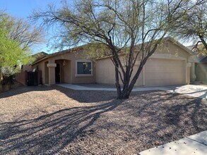 4170 E Coolbrooke Dr in Tucson, AZ - Building Photo - Building Photo
