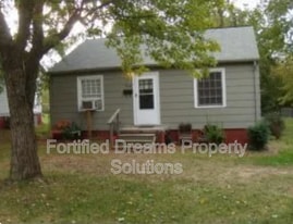 728 Everett St in Burlington, NC - Building Photo