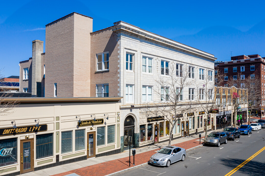 99 W Main St in New Britain, CT - Building Photo