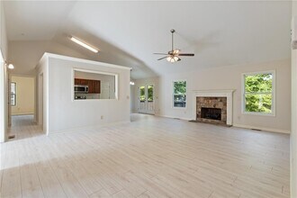 52 Chimney Springs Dr SW in Cartersville, GA - Building Photo - Building Photo