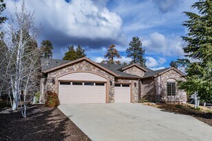 1970 Copper Basin Rd in Prescott, AZ - Building Photo