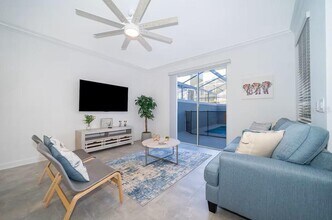 1110 Kingsbarn St in Davenport, FL - Building Photo - Building Photo