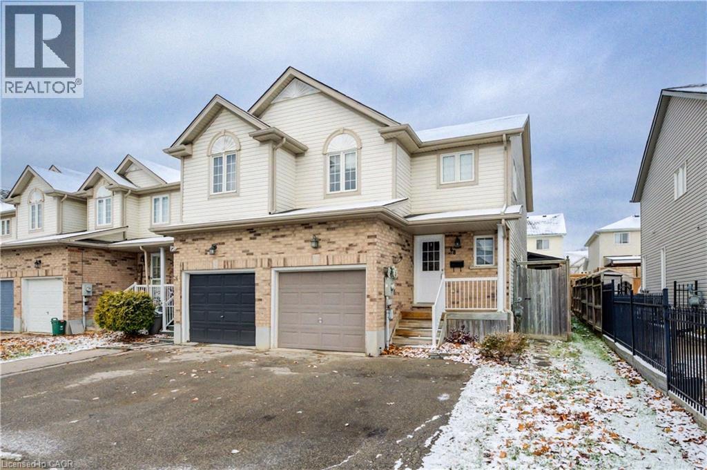 68 Foxglove Crescent in Kitchener, ON - Building Photo
