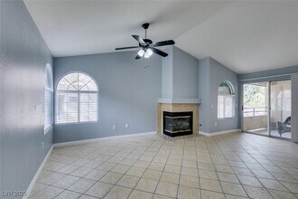 2251 Wigwam Pkwy, Unit 926 in Henderson, NV - Building Photo - Building Photo