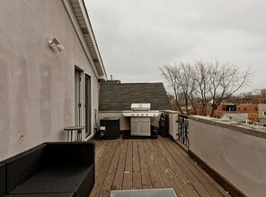 857 W Wrightwood Ave in Chicago, IL - Building Photo - Building Photo