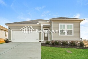 692 Shoemaker Ln in Clarksville, TN - Building Photo