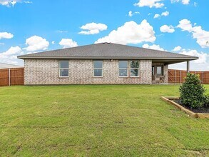1337 Elmwood Dr in Cedar Hill, TX - Building Photo - Building Photo
