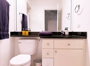 3759 N Clifton Ave, Unit 1 in Chicago, IL - Building Photo - Building Photo