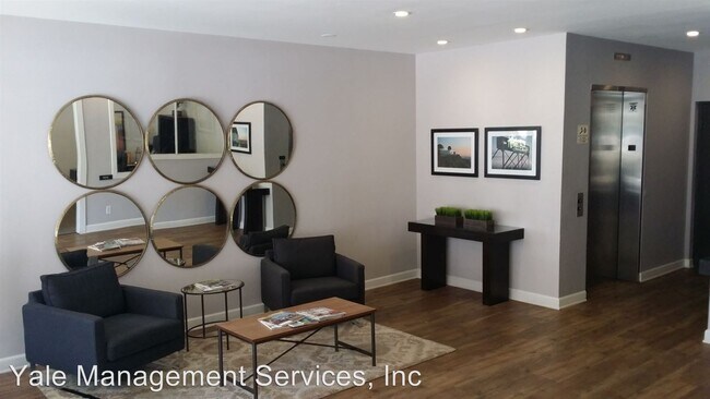 1325 N Sierra Bonita Ave in West Hollywood, CA - Building Photo - Building Photo