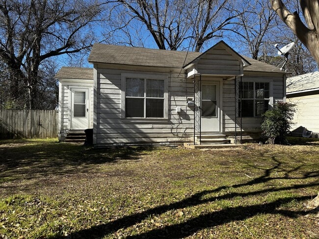 property at 701 Cranford St