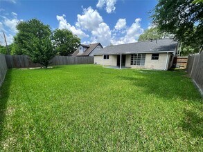 4003 Brownstone Ln in Houston, TX - Building Photo - Building Photo