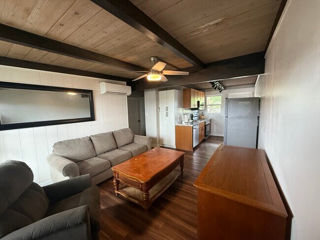 67-260 Kahaone Loop, Unit B in Waialua, HI - Building Photo - Building Photo