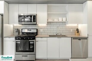 12020 Brush Hl Rd in Wildwood, FL - Building Photo