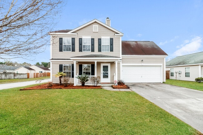 property at 101 Glenlivet Ct