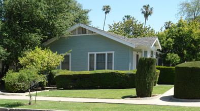 638-650 Mar Vista Ave in Pasadena, CA - Foto de edificio - Building Photo