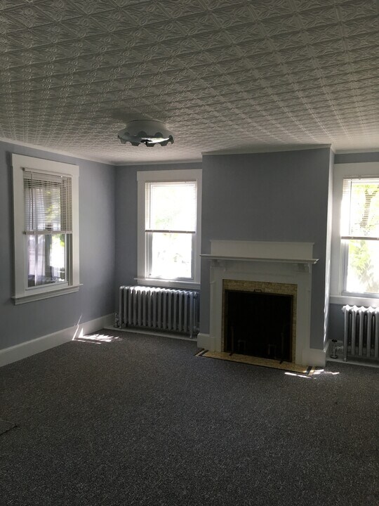 189 Union St in Bangor, ME - Building Photo
