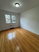263 Hoover Rd in Yonkers, NY - Building Photo - Building Photo