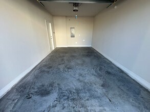 Lake Tavares Townhomes in Tavares, FL - Building Photo - Building Photo